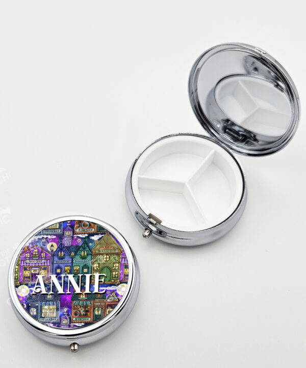19281 personalised witchy village pill pot 1