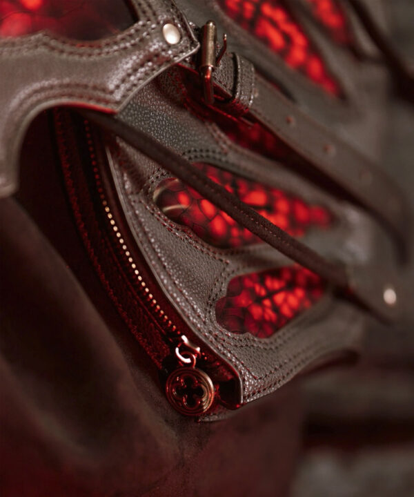 19519 bloodveil back red gothic backpack restyle 11