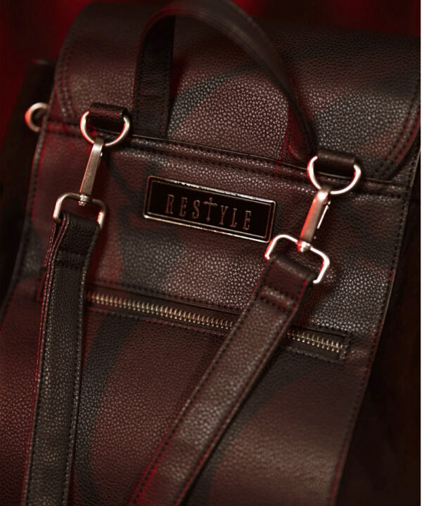 19519 bloodveil back red gothic backpack restyle 4