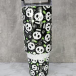 19583 gothic skulls large 40oz tumbler 2