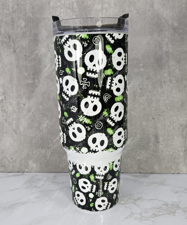 19583 gothic skulls large 40oz tumbler 2