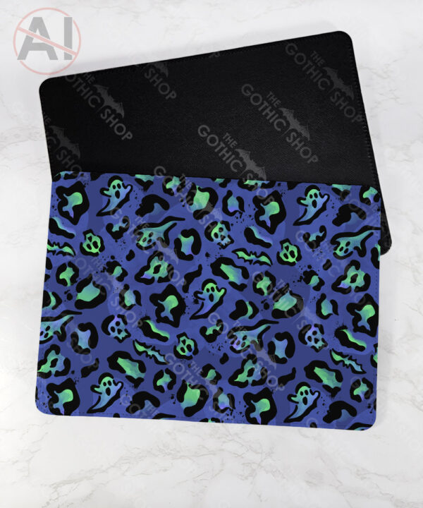 19684 death leopard gothic placemat 1