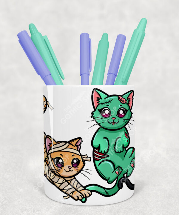 19707 spooky cats gothic halloween pen pot 1