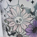 19946 skull flowers t light holder 3