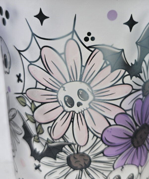 19946 skull flowers t light holder 3