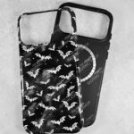 20025 bats gothic phonecase 1