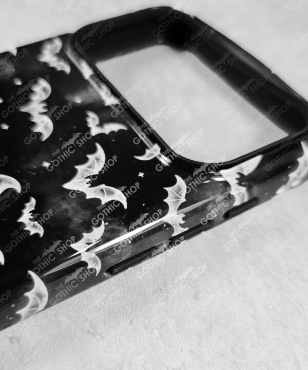 20025 bats gothic phonecase 6