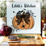 20048 personalised pumpkin lace halloween chopping board 1