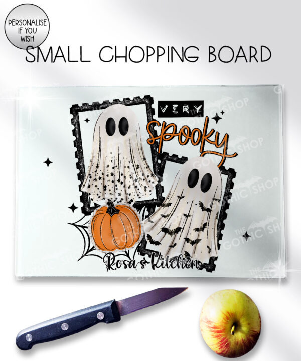 20080 personalised very spooky halloween chopping board 3