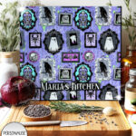 20574 haunted manion gallery chopping board 1