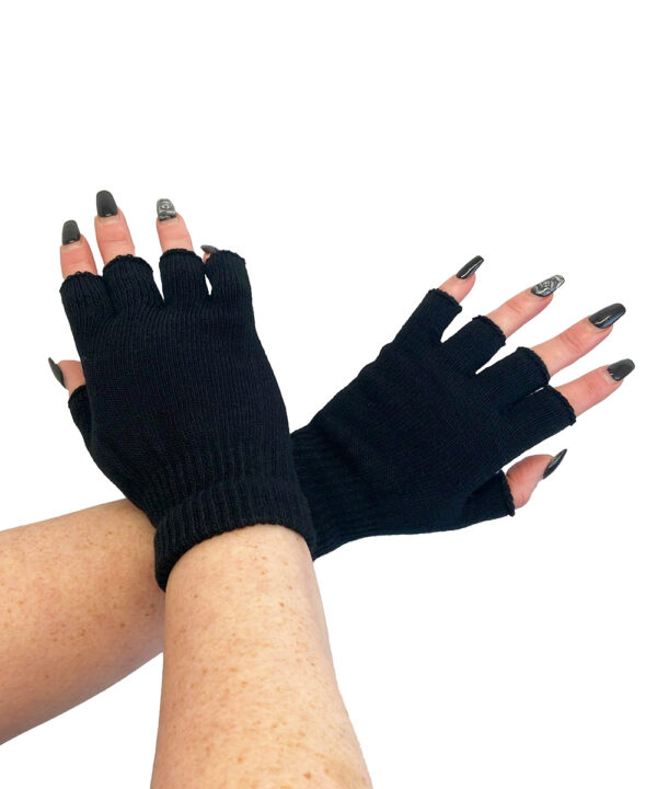 gothic black knitted fingerless gloves
